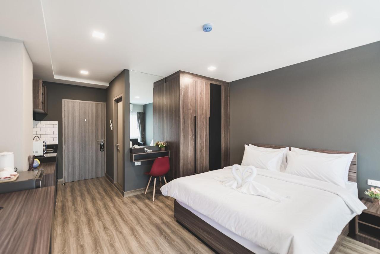 W2 Residence Бангкок Экстерьер фото
