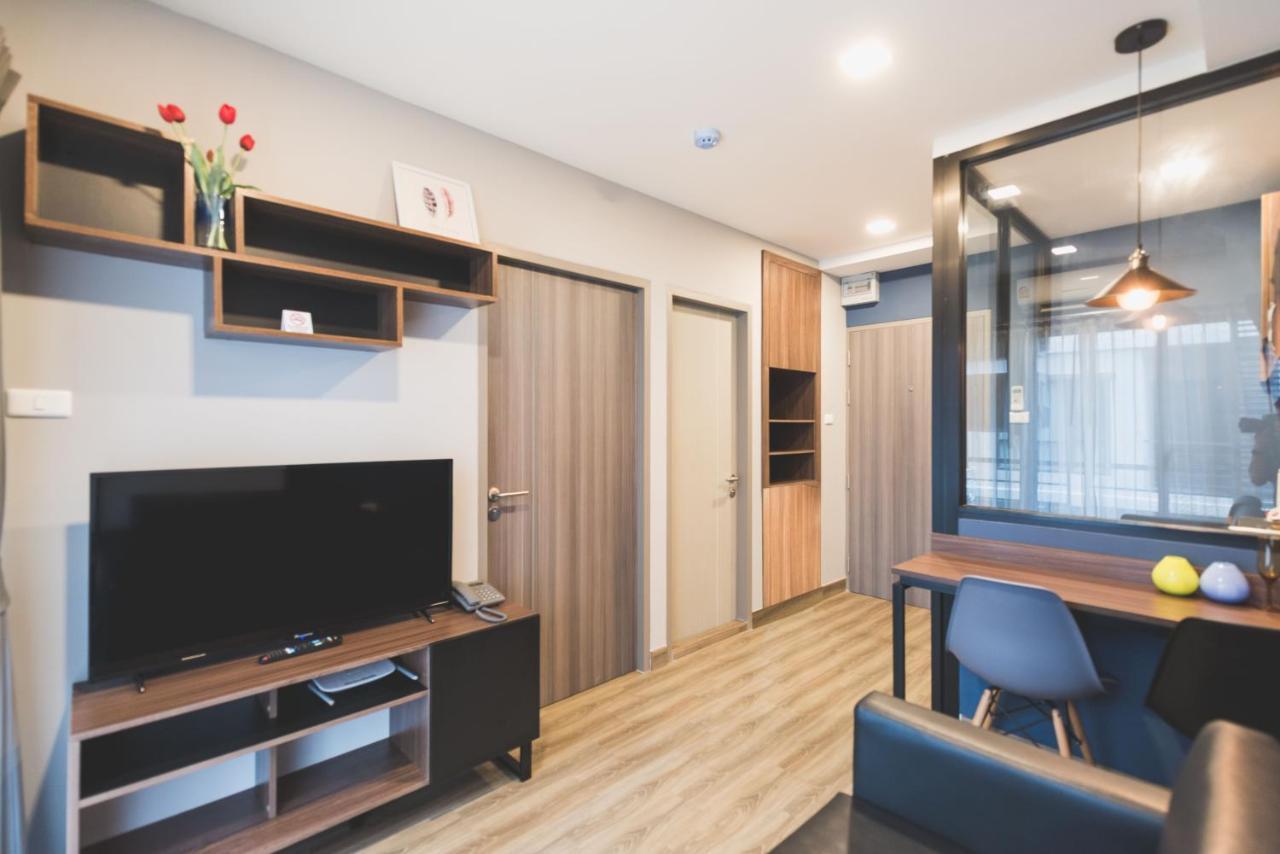 W2 Residence Бангкок Экстерьер фото